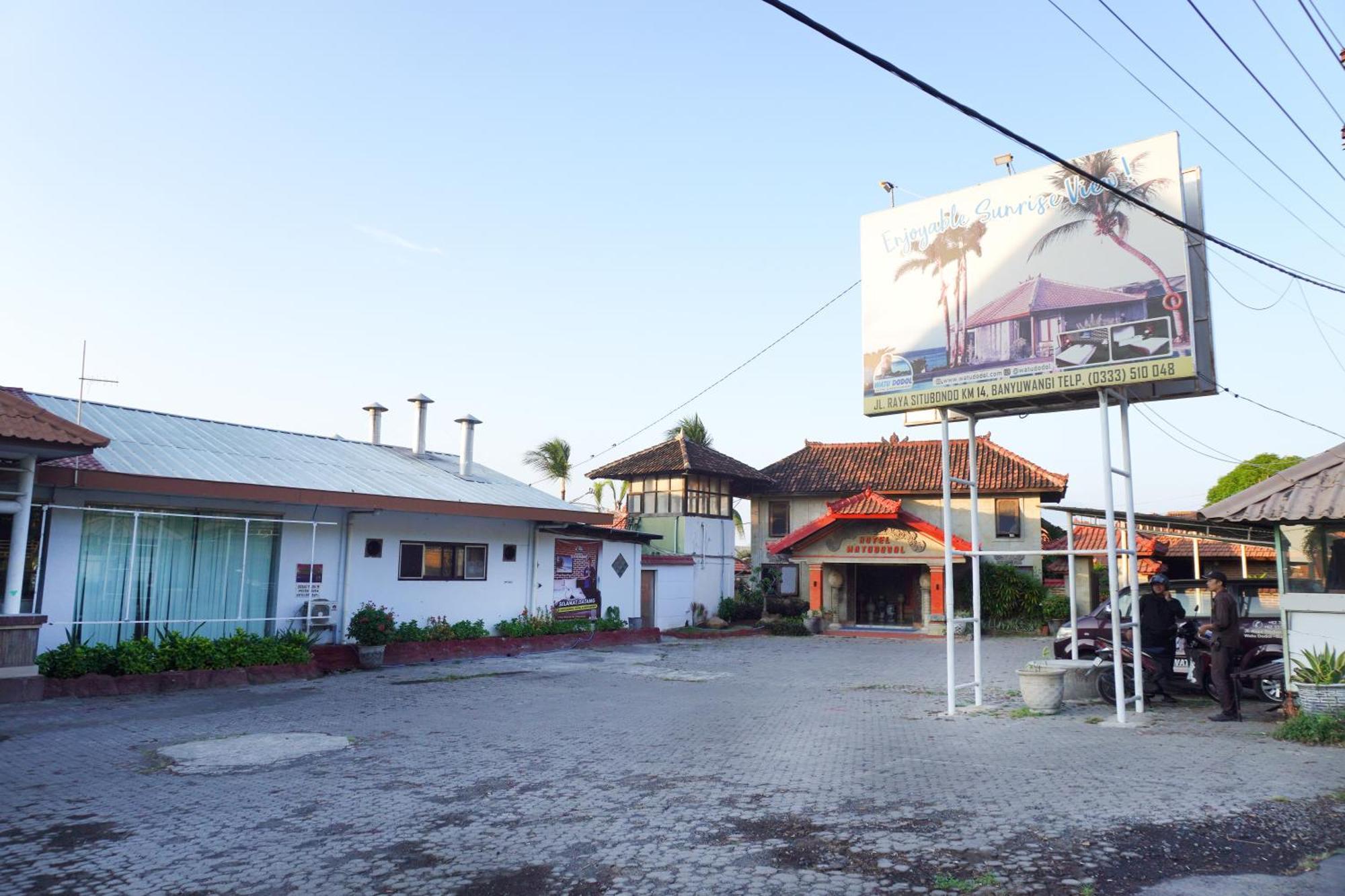 Watu Dodol Hotel&Restaurant Banyuwangi  Esterno foto