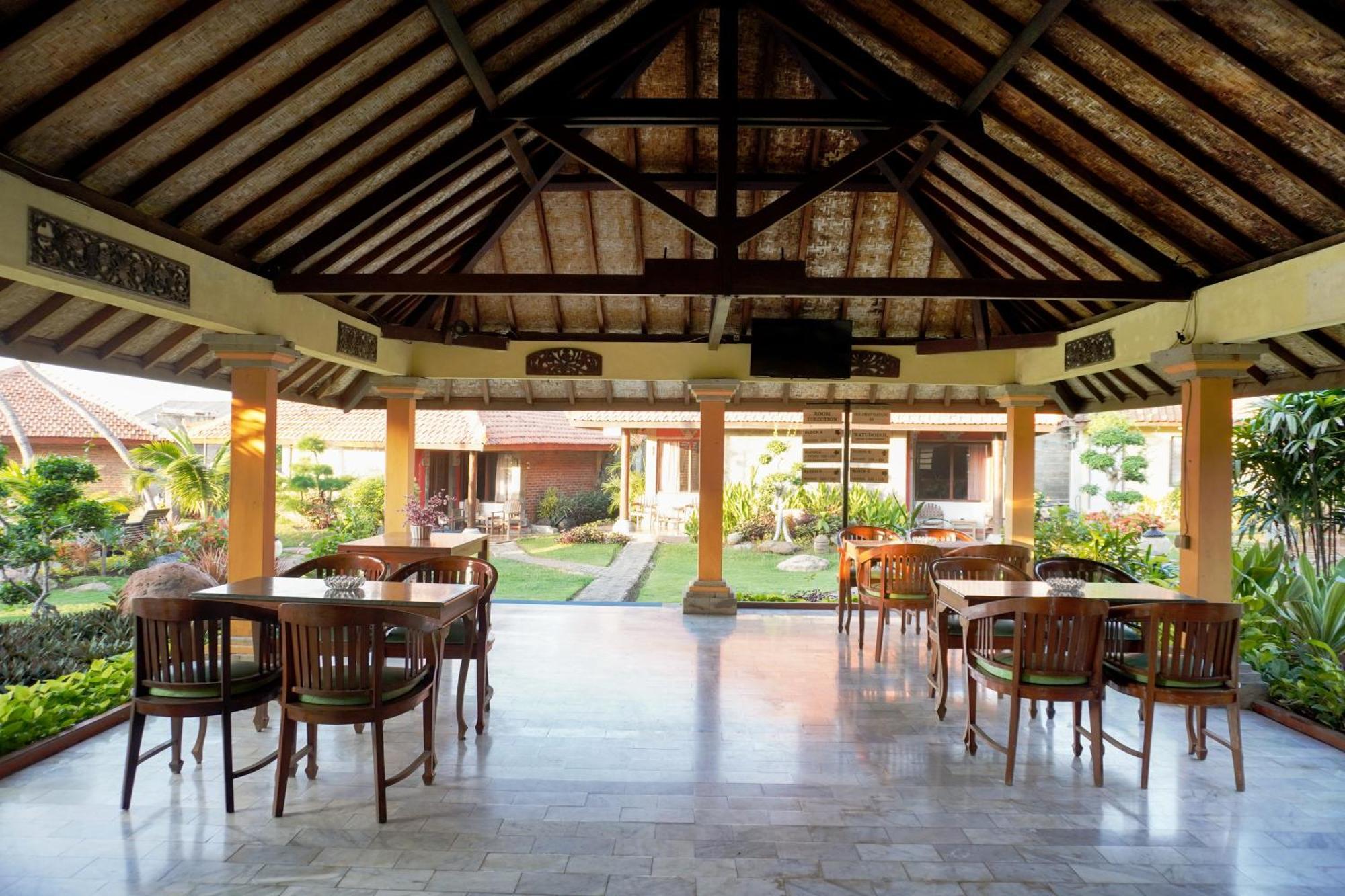 Watu Dodol Hotel&Restaurant Banyuwangi  Esterno foto