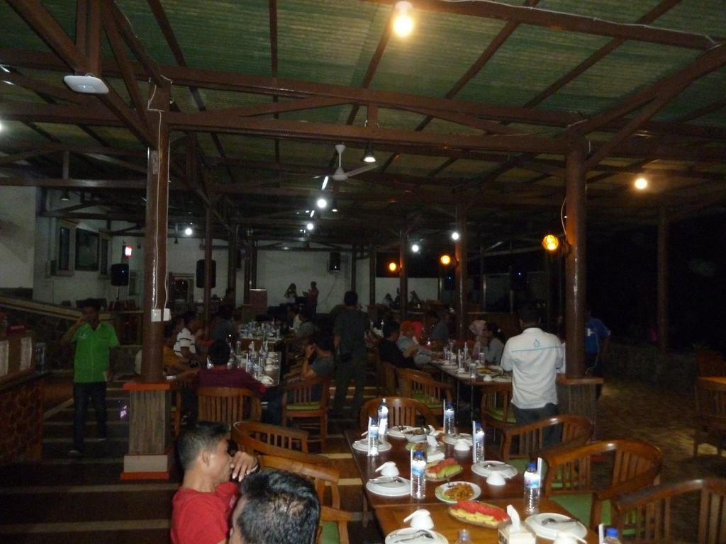 Watu Dodol Hotel&Restaurant Banyuwangi  Esterno foto