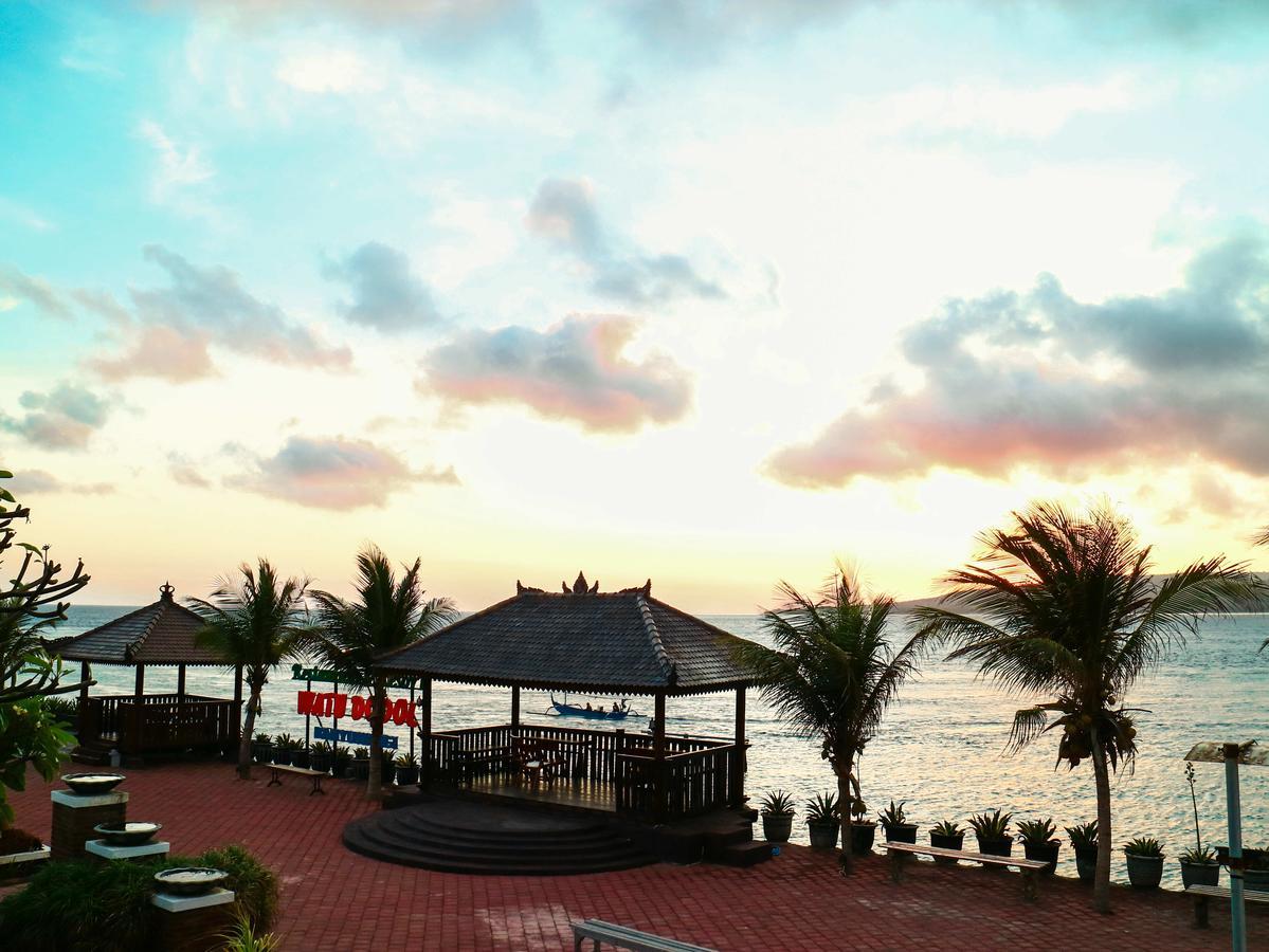Watu Dodol Hotel&Restaurant Banyuwangi  Esterno foto